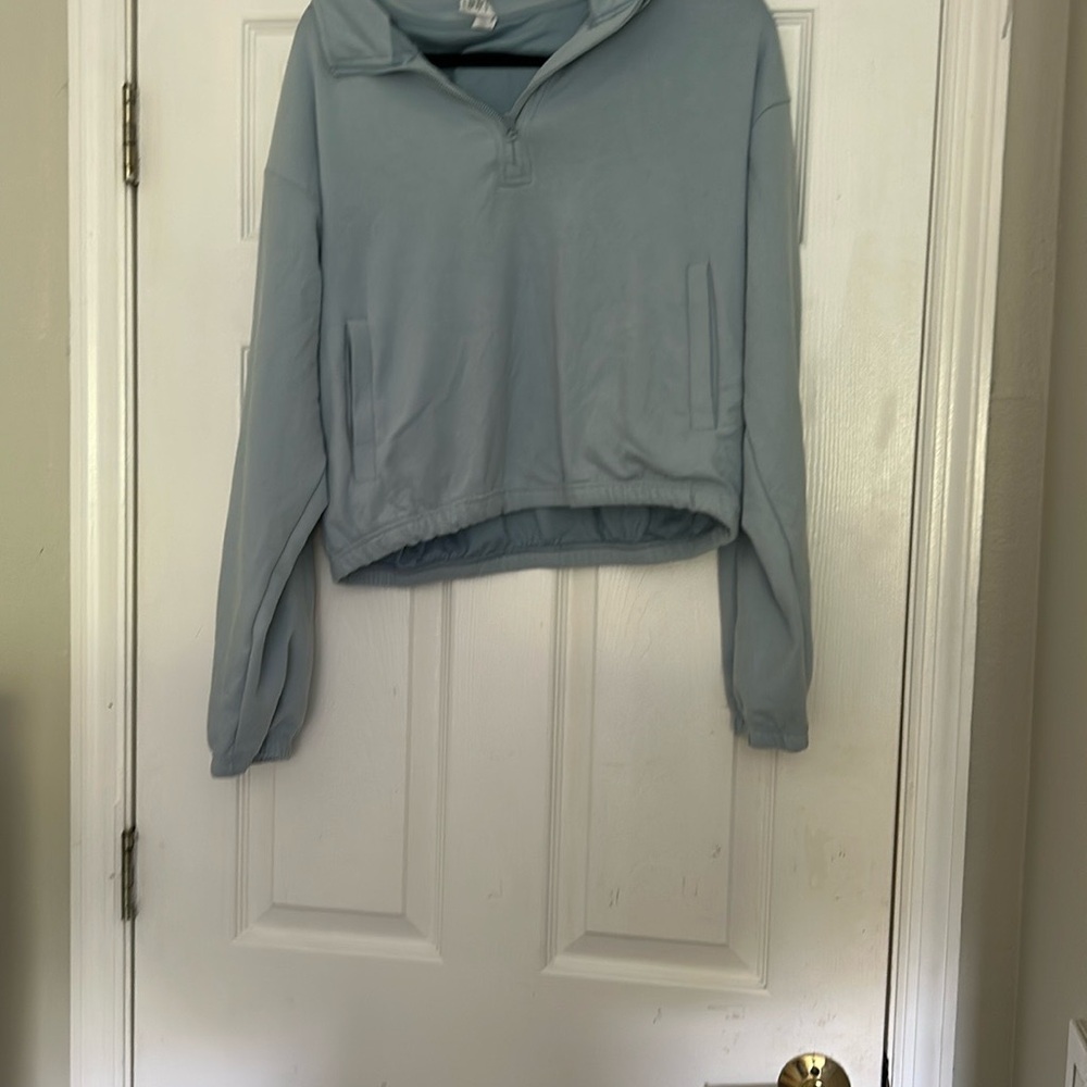 90 Degree By Reflex light blue Cropped Polo Sweatshirt